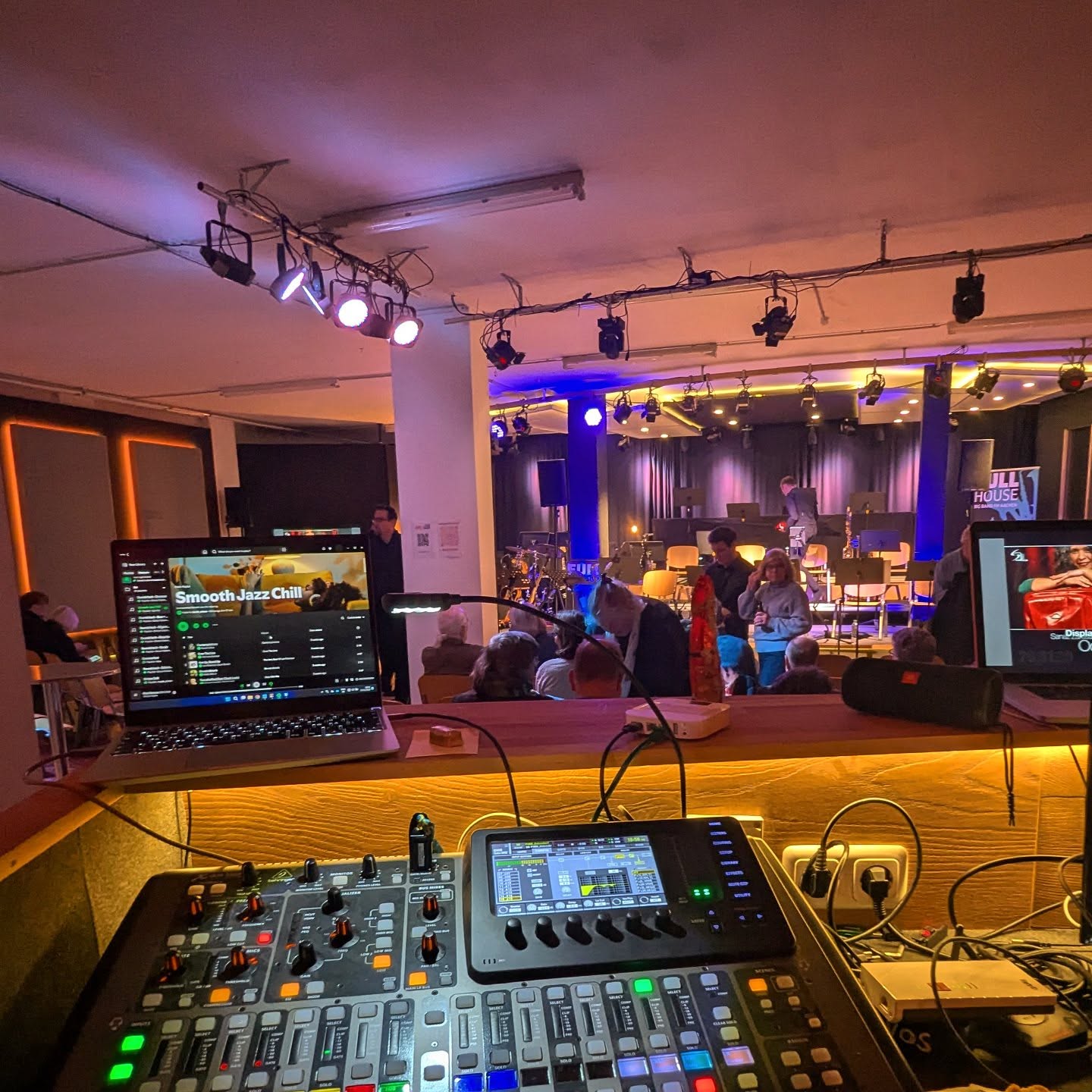 #foh für die @fhaachenbigband in der @area28_mufab